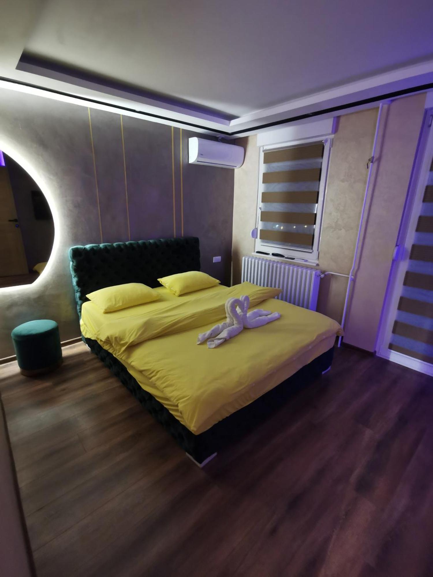 Princ Lux Spa With Free Parking ノヴィ・サド エクステリア 写真